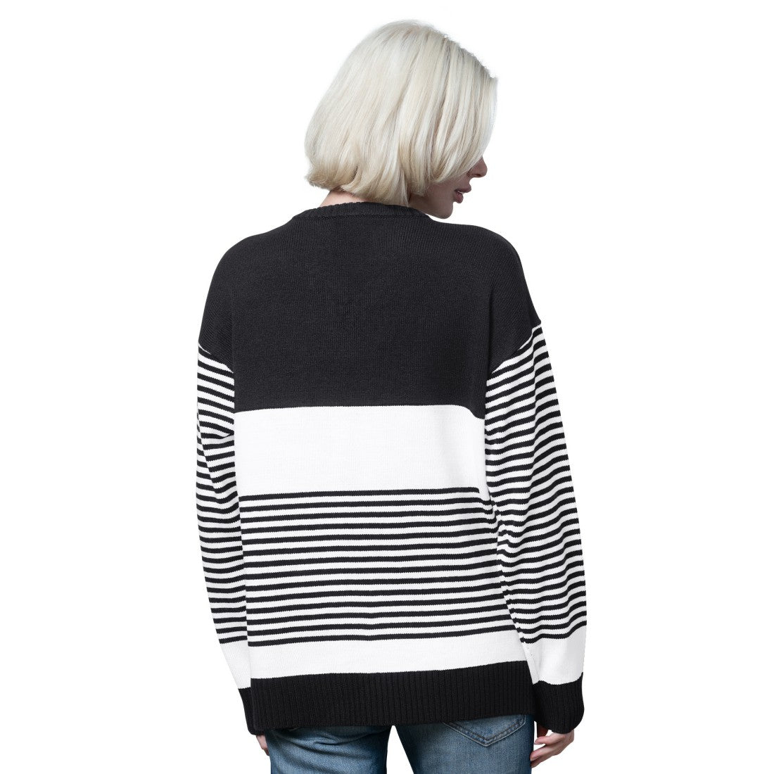 Green Bay Packers  Starter Women's No Huddle Striped V-Neck Sweater