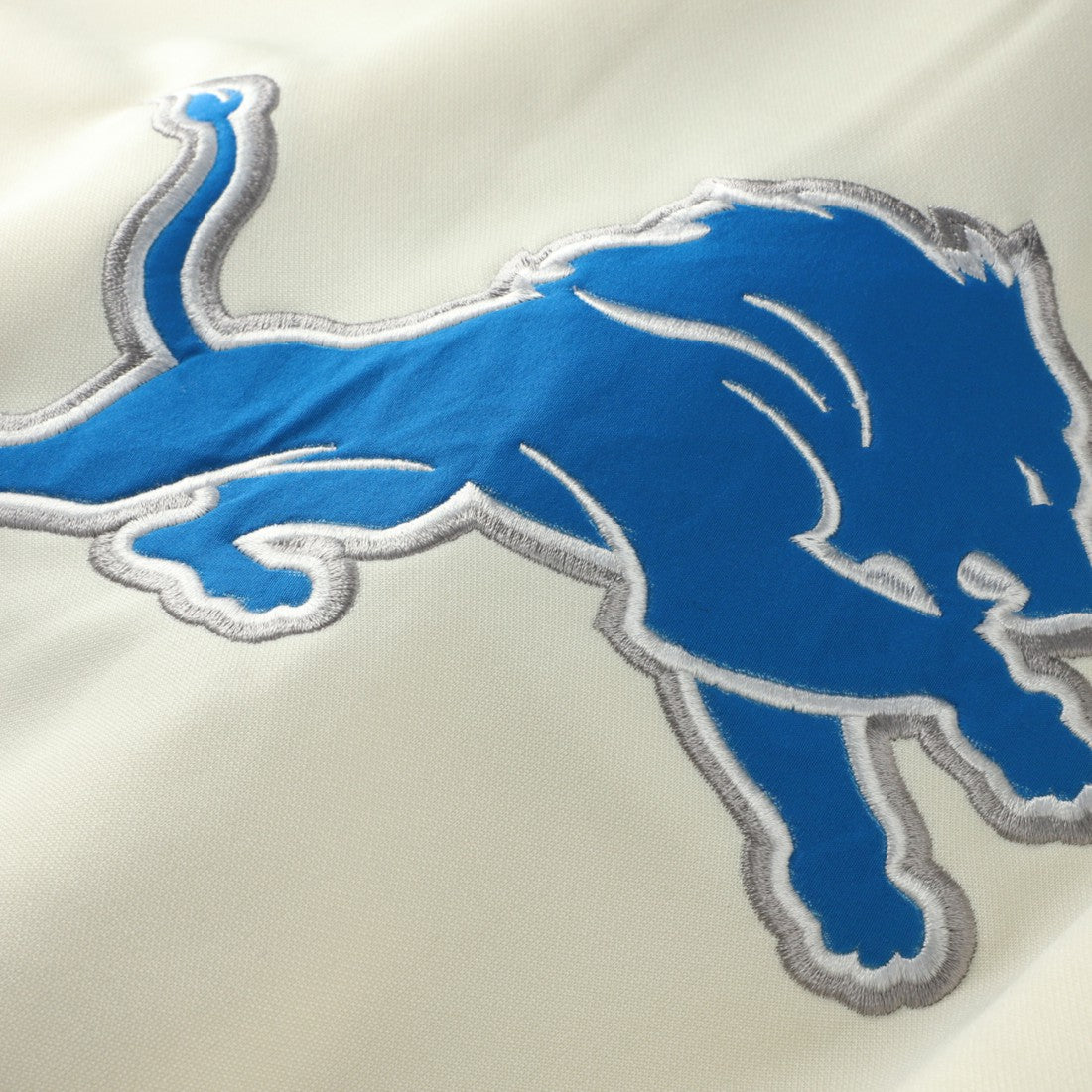 Detroit Lions  Profile Big & Tall Chest Print and Logo Short Sleeve Pullover Hoodie