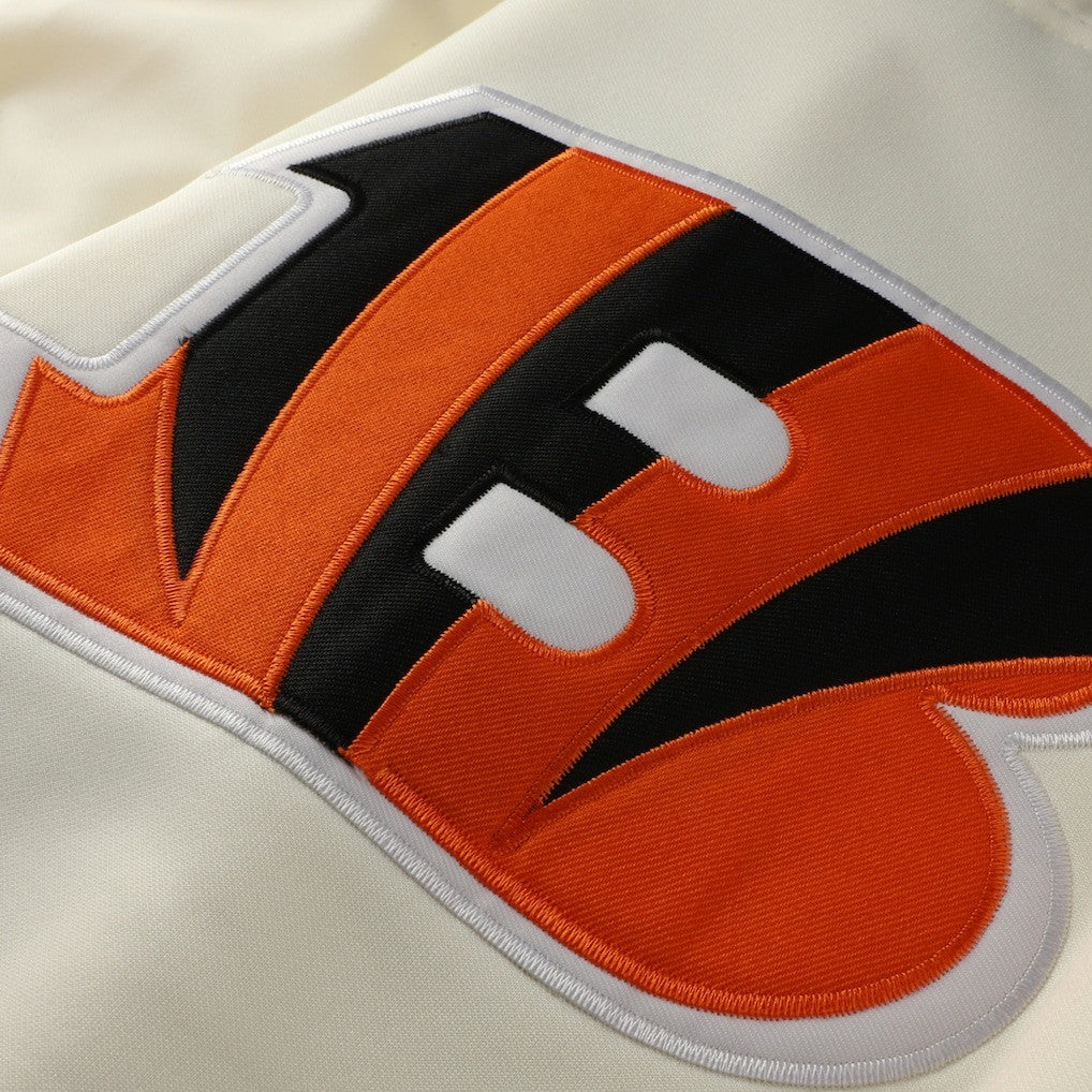 Cincinnati Bengals  Profile Big & Tall Chest Print and Logo Short Sleeve Pullover Hoodie