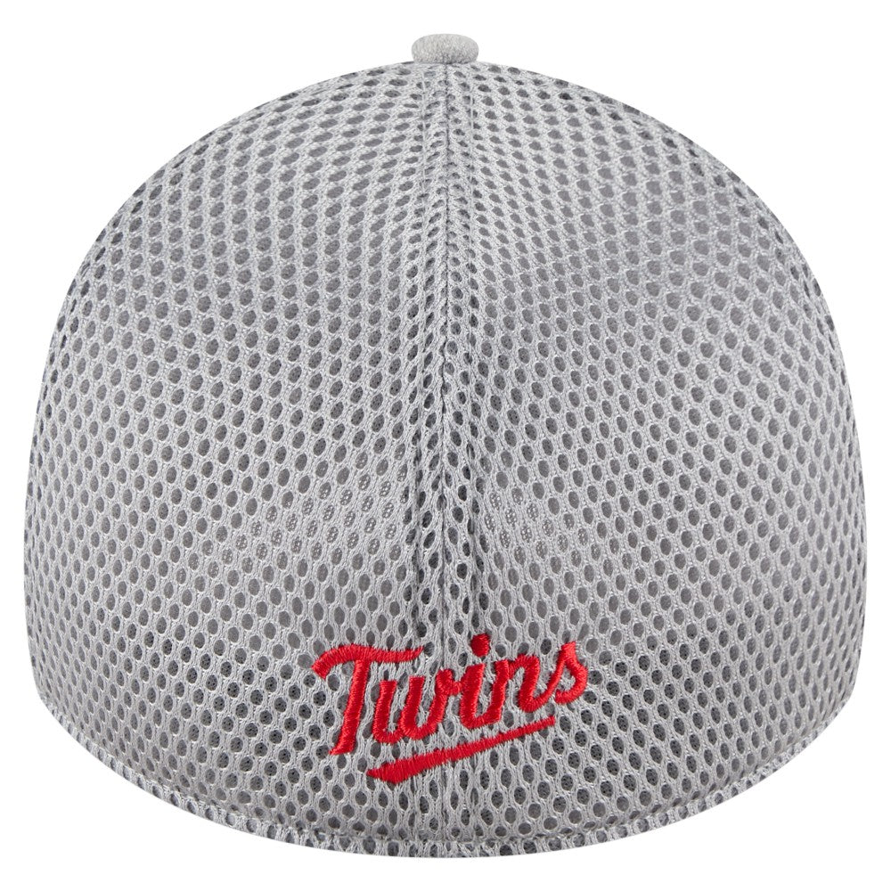 Minnesota Twins New Era Visor Paint Splatter 39THIRTY Flex Hat | MLB Outlet