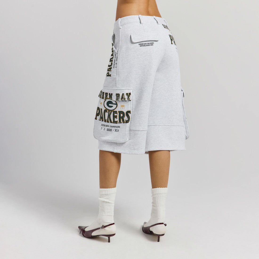 Green Bay Packers  Off Season x NFL Women's Fleece Cargo Shorts