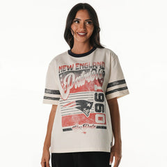 New England Patriots  The Wild Collective Women's Vintage Drop Shoulder Oversized Boyfriend T-Shirt
