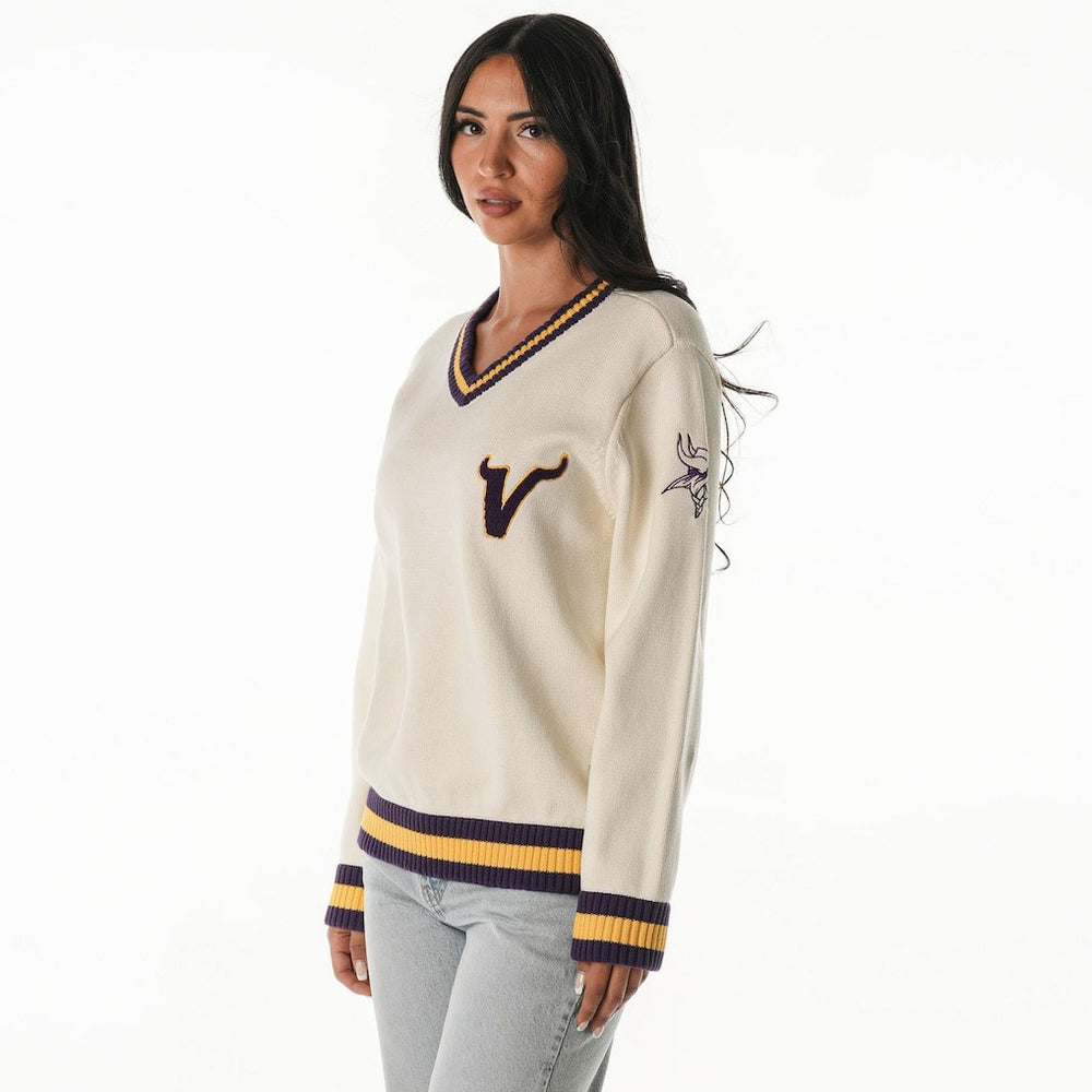 Minnesota Vikings  The Wild Collective Women's Jacquard V-Neck Sweater