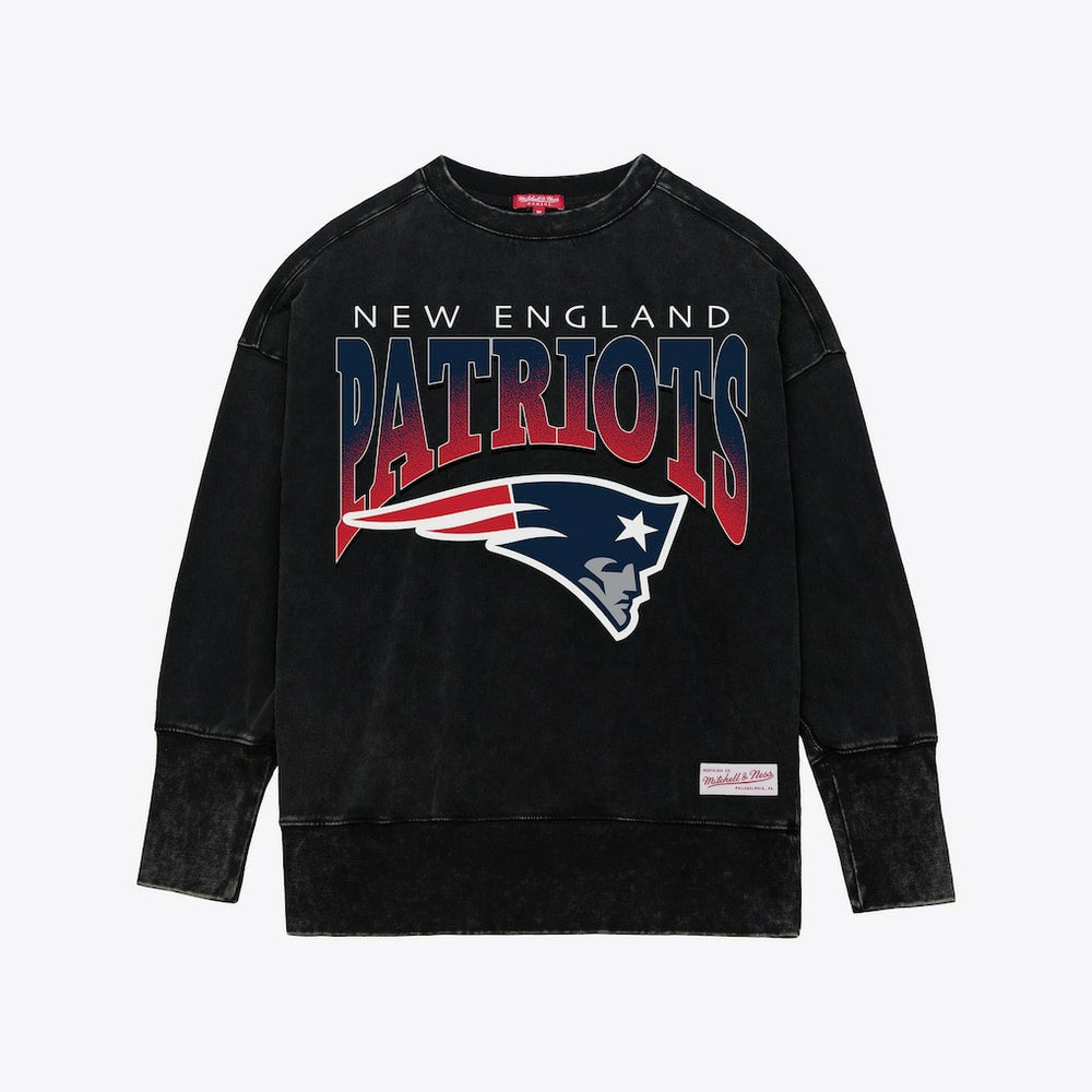 New England Patriots Mitchell & Ness Women's Delineate Mineral Wash Crewneck Sweatshirt