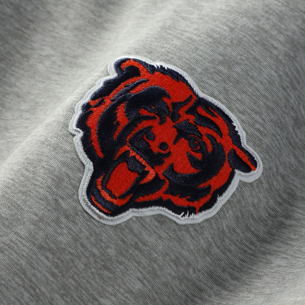 Chicago Bears  Antigua Urgent Pullover Hoodie