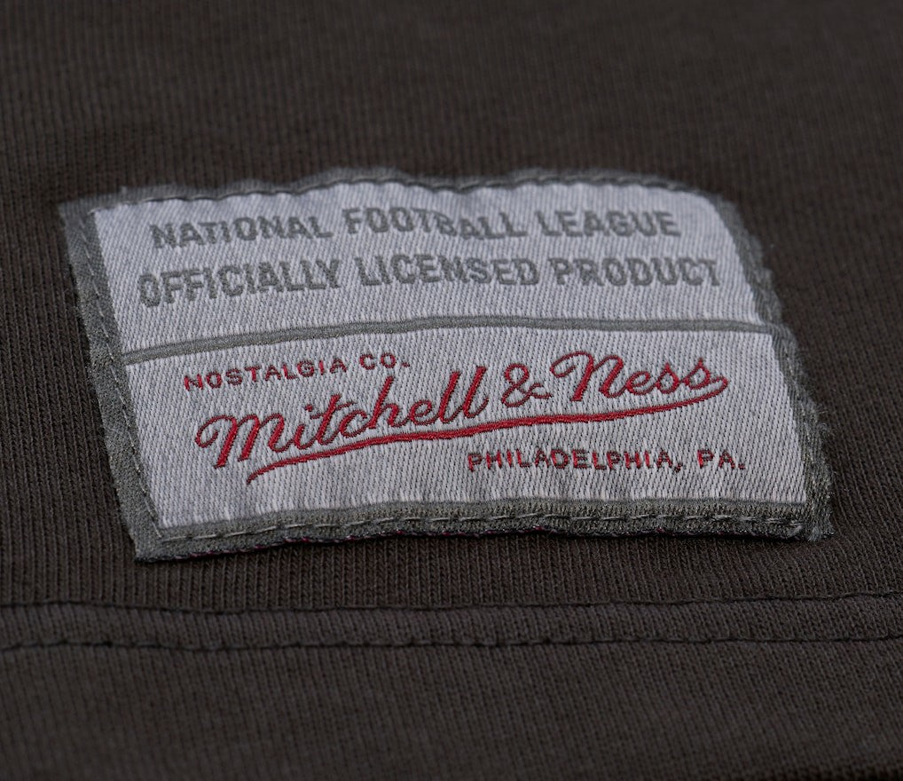 New York Jets Mitchell & Ness Jets In London Downtown Collection Premium T-Shirt
