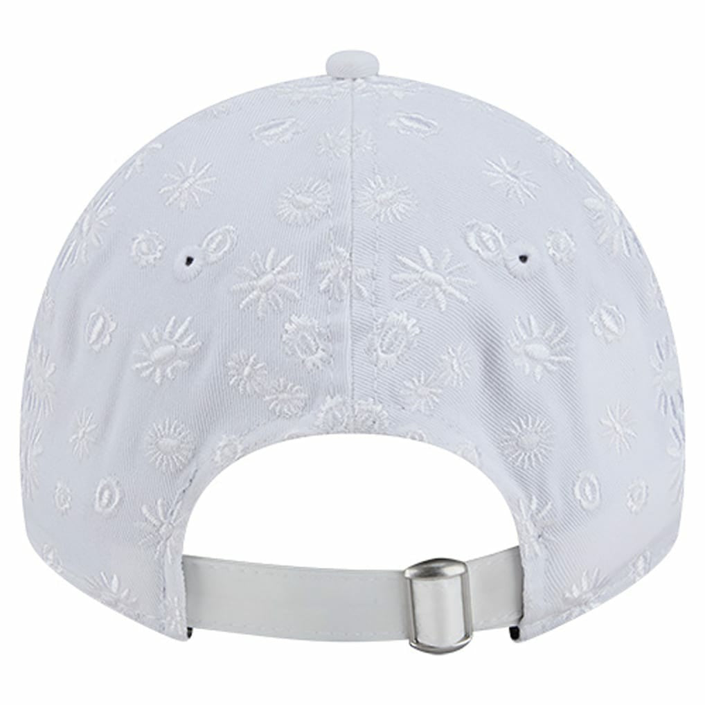 Philadelphia Eagles New Era Women's Floral 9TWENTY Adjustable Hat