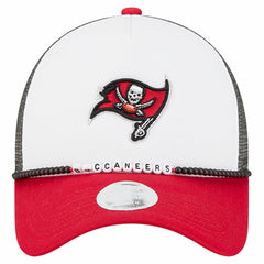 Tampa Bay Buccaneers New Era Women's Friendship Bracelet 9FORTY Adjustable Hat