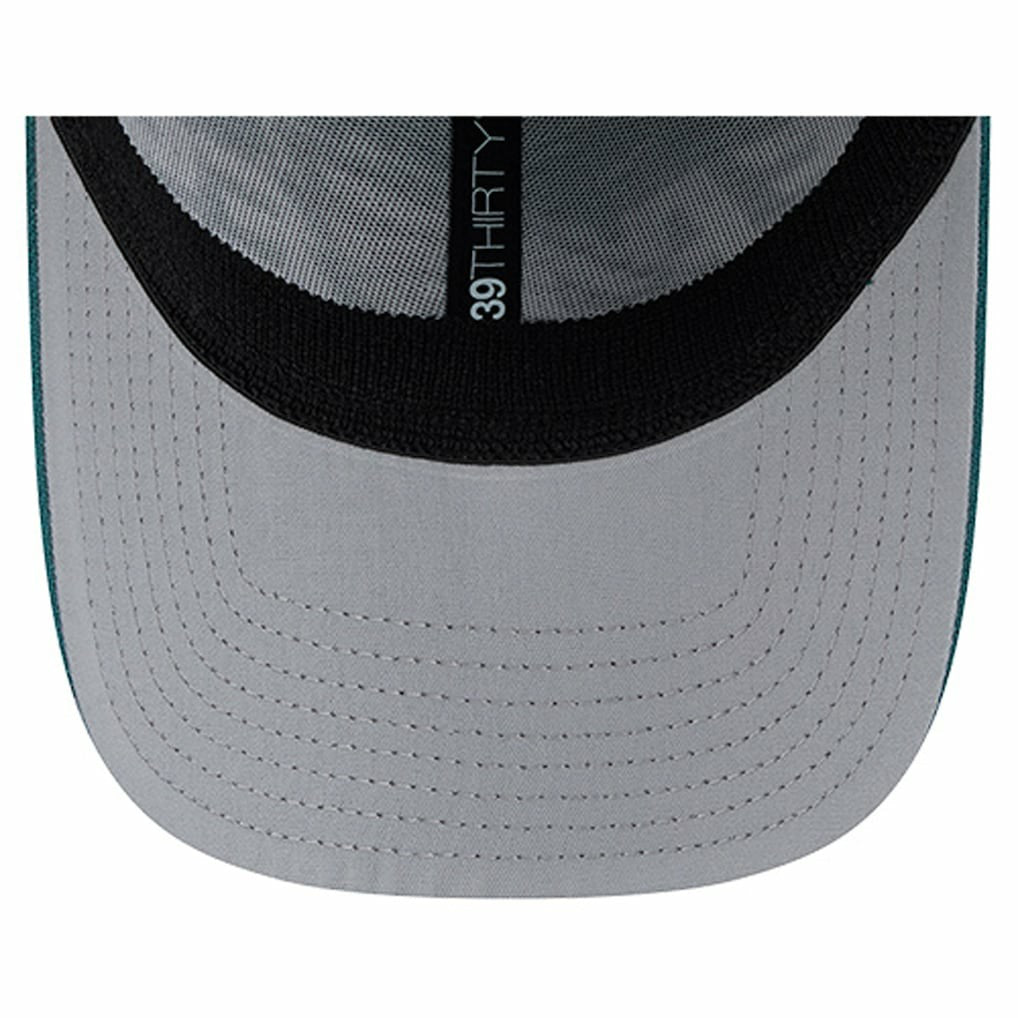 Philadelphia Eagles New Era Overlap Logo 39THIRTY Stretch Fit Hat