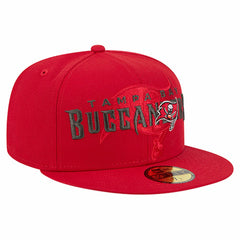 Tampa Bay Buccaneers New Era Overlap Wordmark 59FIFTY Fitted Hat