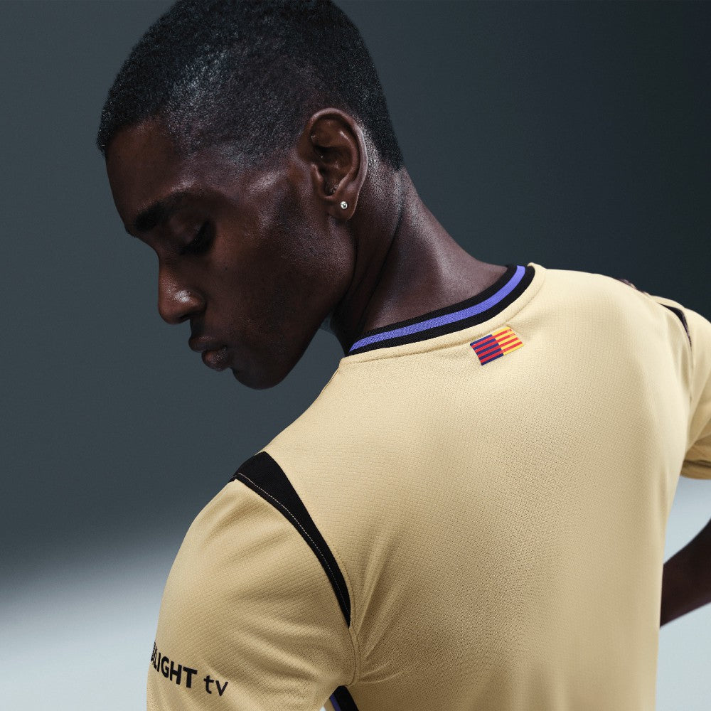 Barcelona 2025/26 Away Stadium Replica Jersey Gold - Nike