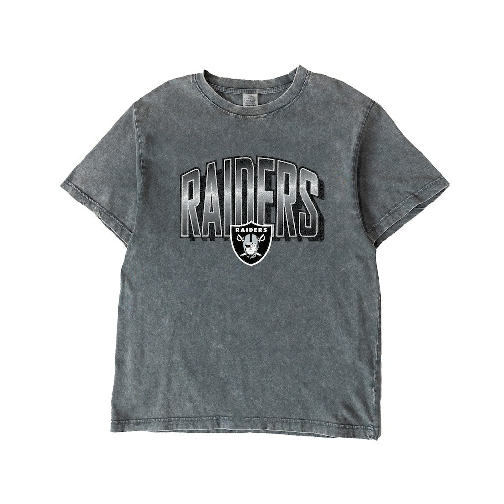 Las Vegas Raiders  Gameday Couture Women's Peak Performance Oversized Snow Wash T-Shirt