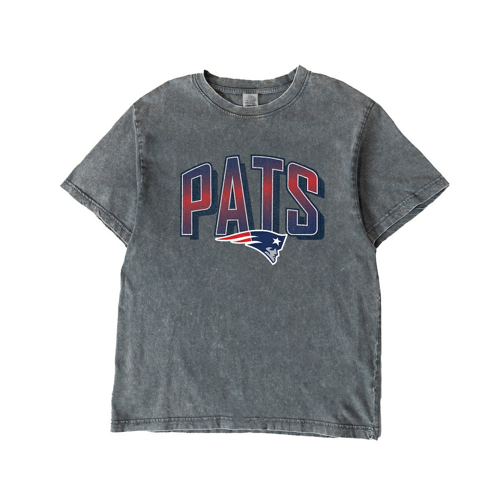New England Patriots  Gameday Couture Women's Peak Performance Oversized Snow Wash T-Shirt