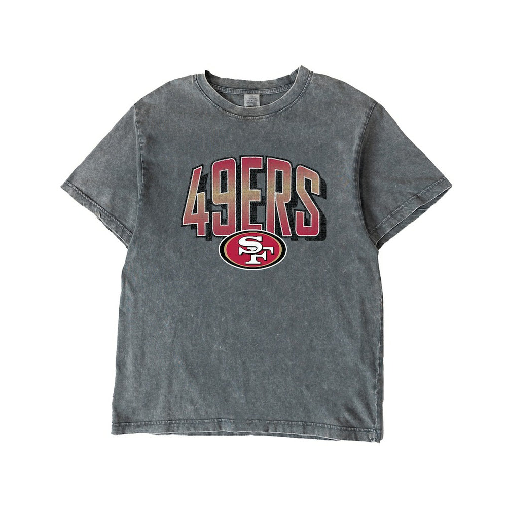 San Francisco 49ers  Gameday Couture Women's Peak Performance Oversized Snow Wash T-Shirt