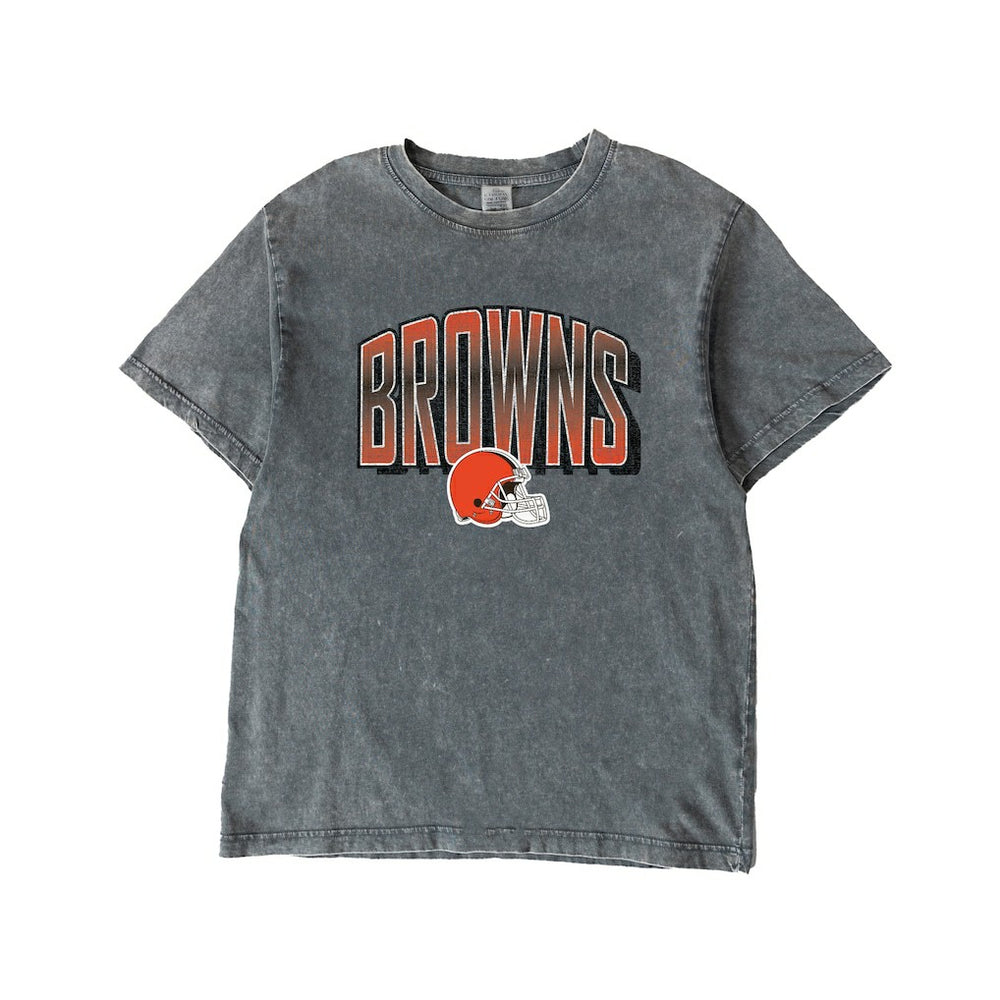 Cleveland Browns  Gameday Couture Women's Peak Performance Oversized Snow Wash T-Shirt