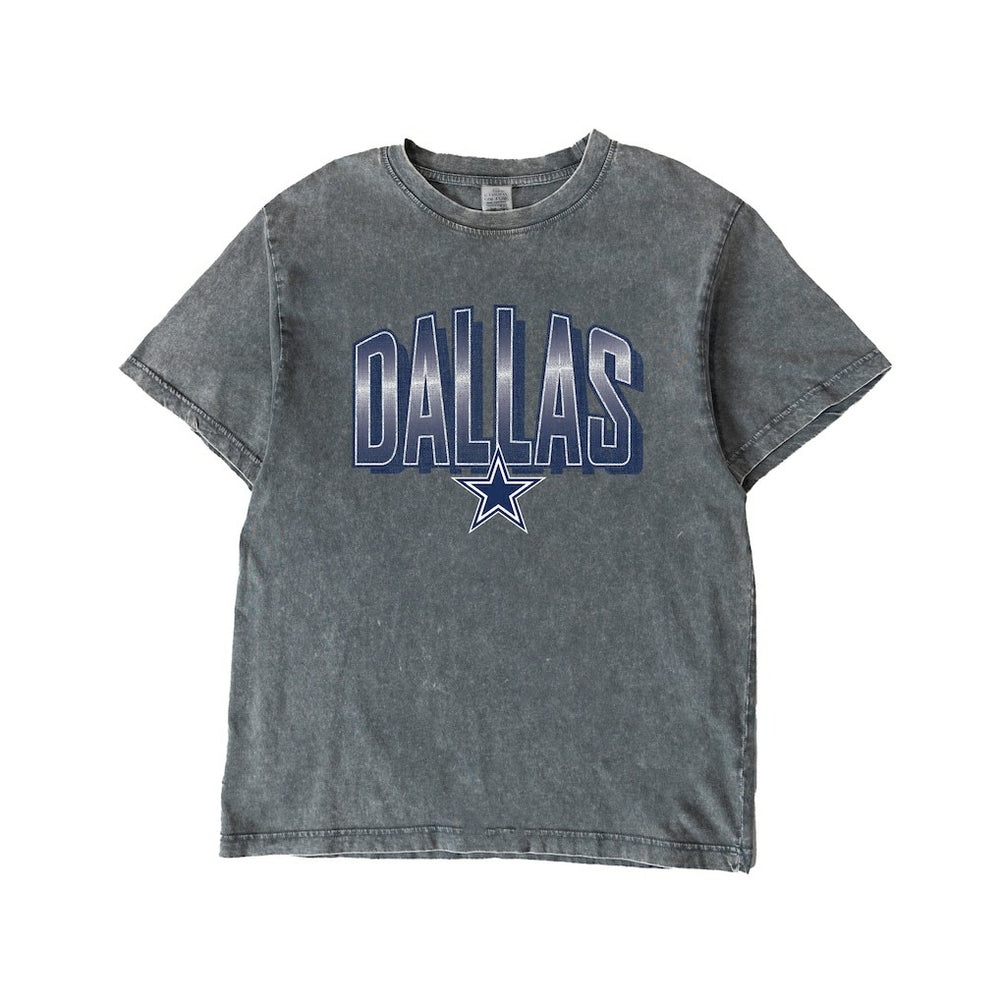 Dallas Cowboys  Gameday Couture Women's Peak Performance Oversized Snow Wash T-Shirt