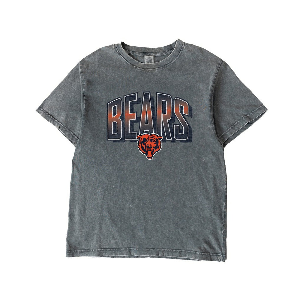 Chicago Bears  Gameday Couture Women's Peak Performance Oversized Snow Wash T-Shirt
