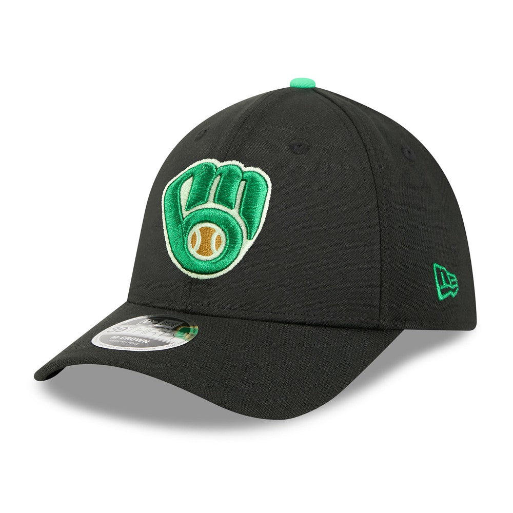 Milwaukee Brewers New Era 2026 St. Patrick's Day 39THIRTY Flex Hat | MLB US