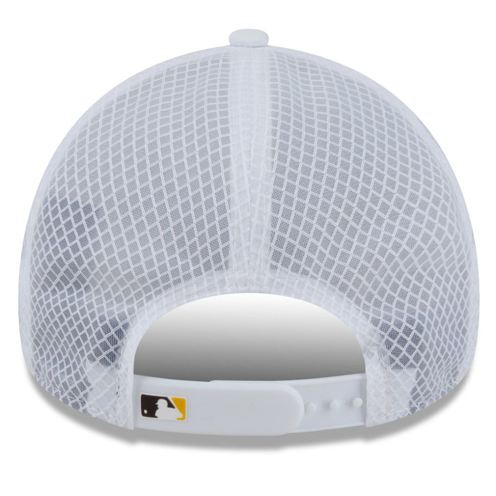 San Diego Padres New Era 2026 Batting Practice Apex 9FORTY Adjustable Trucker Hat | MLB Sale