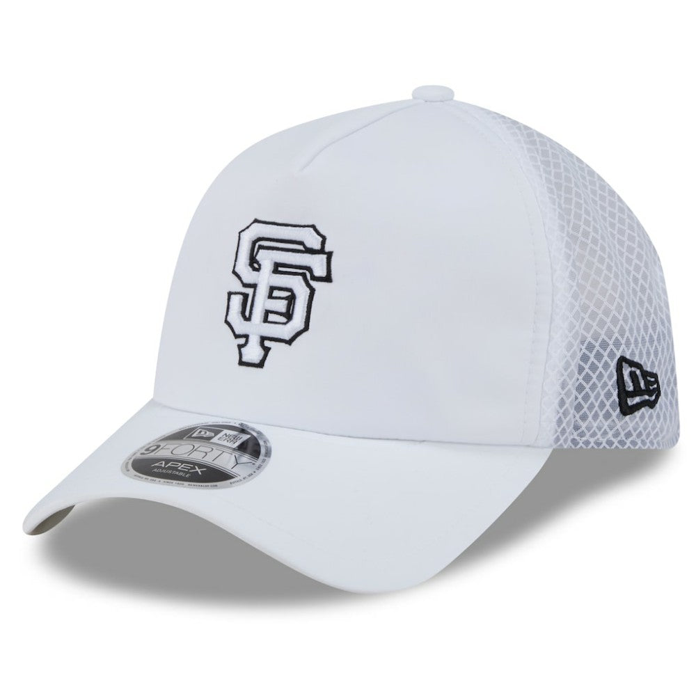 San Francisco Giants New Era 2026 Batting Practice Apex 9FORTY Adjustable Trucker Hat | MLB On Sale