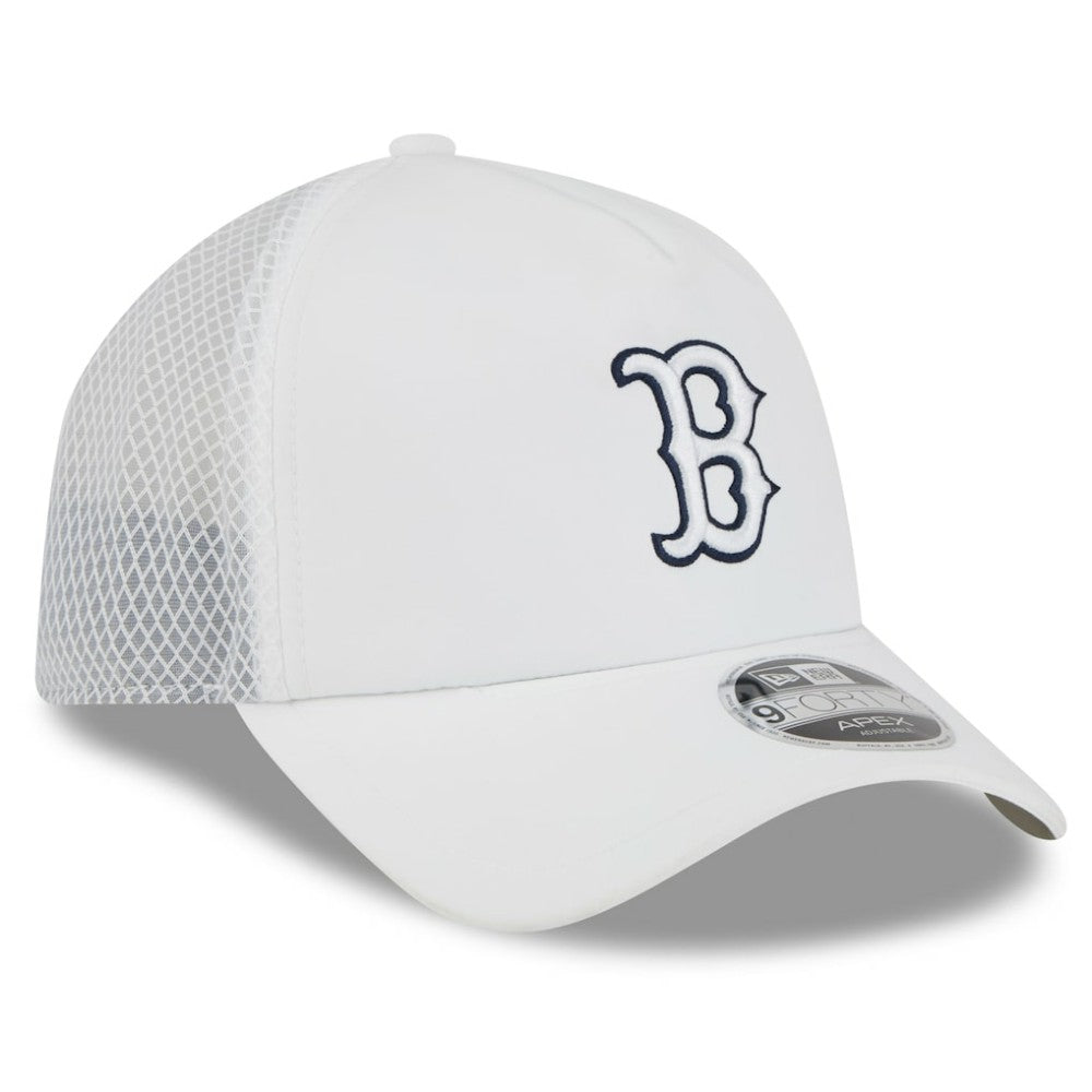 Boston Red Sox New Era 2026 Batting Practice Apex 9FORTY Adjustable Trucker Hat | MLB Outlet