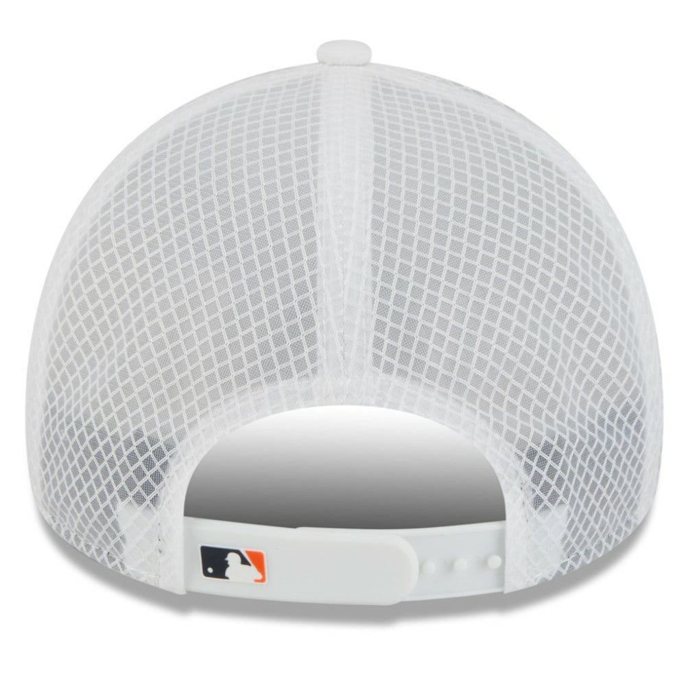 Houston Astros New Era 2026 Batting Practice Apex 9FORTY Adjustable Trucker Hat | MLB For sale