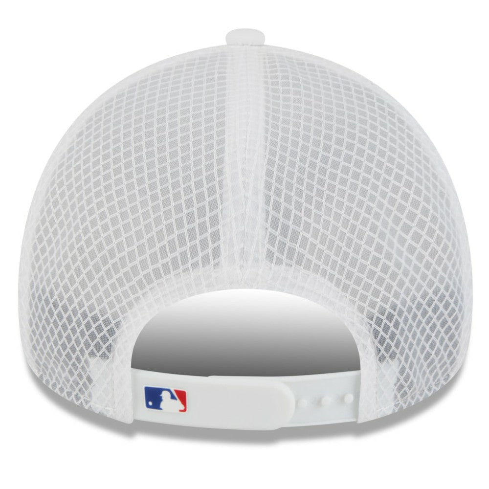 Chicago Cubs New Era 2026 Batting Practice Apex 9FORTY Adjustable Trucker Hat | MLB Sale