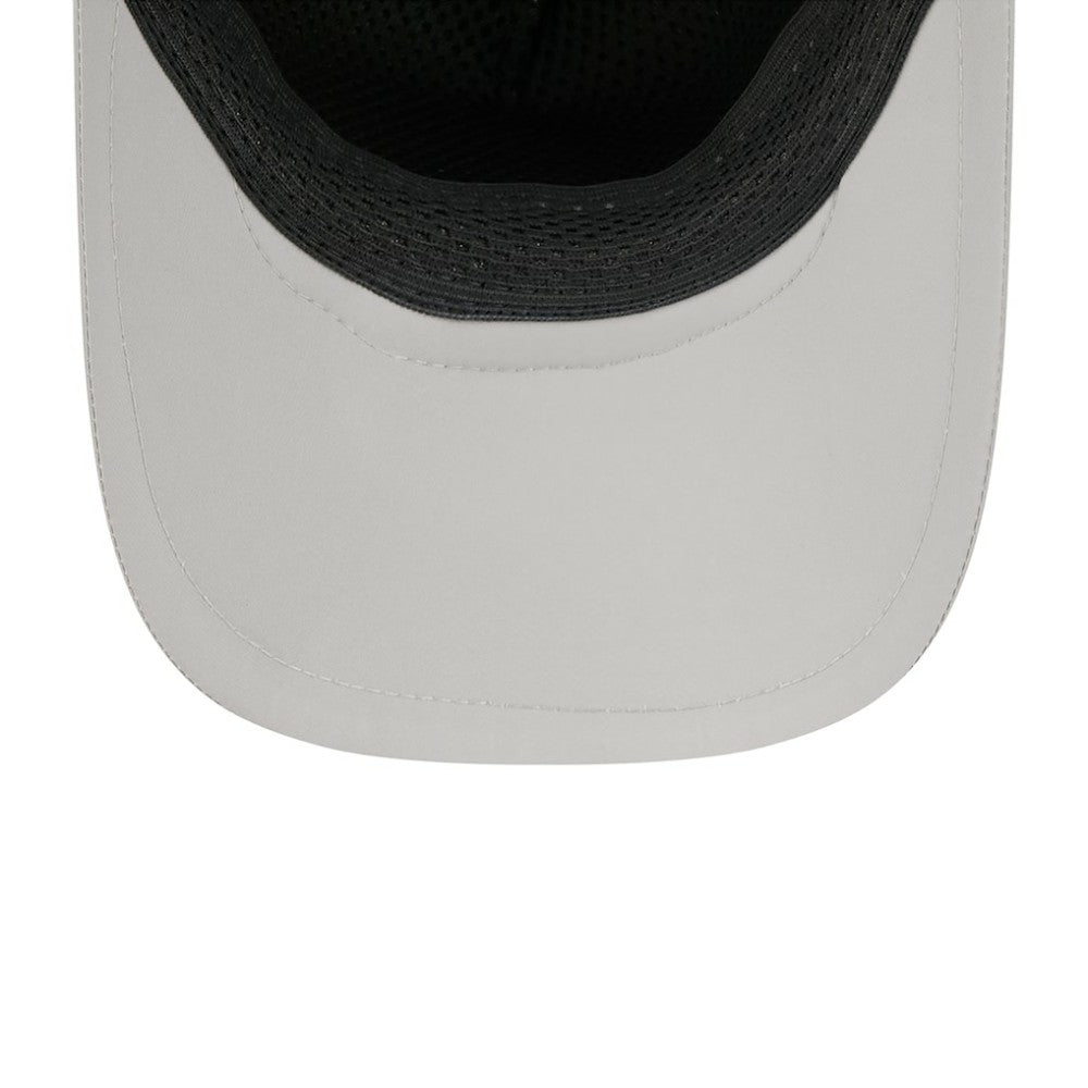 Chicago White Sox New Era 2026 Batting Practice Apex 9FORTY Adjustable Trucker Hat | MLB On Sale
