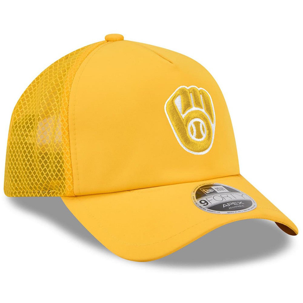 Milwaukee Brewers New Era 2026 Batting Practice Apex 9FORTY Adjustable Trucker Hat | MLB Discount