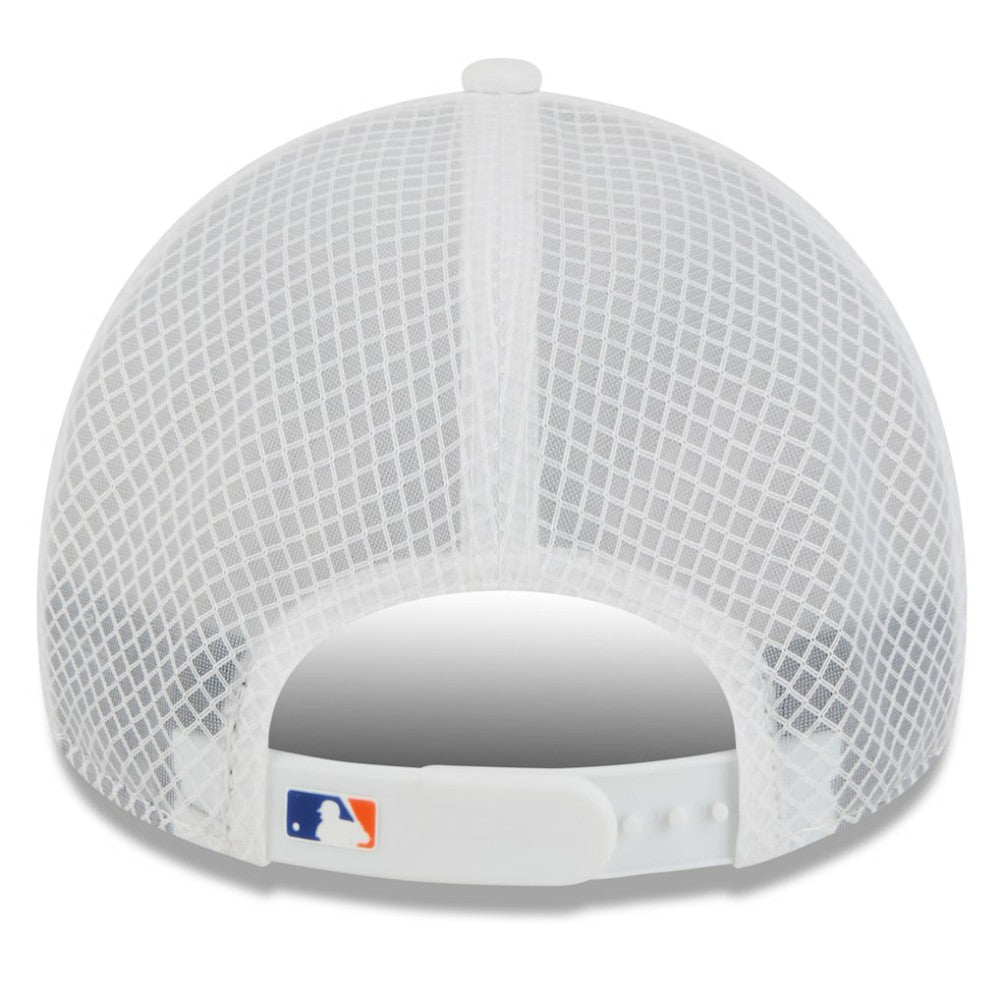 New York Mets New Era 2026 Batting Practice Apex 9FORTY Adjustable Trucker Hat | MLB Discount