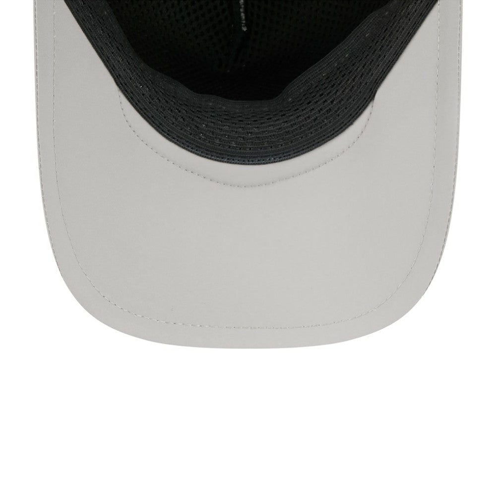 New York Yankees New Era 2026 Batting Practice Apex 9FORTY Adjustable Trucker Hat | MLB On Sale