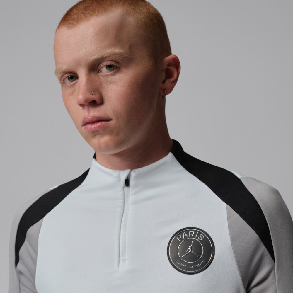 Paris Saint-Germain Jordan Brand Men's Strike Drill Quarter-Zip Long Sleeve Dri-FIT Top White - Jordan