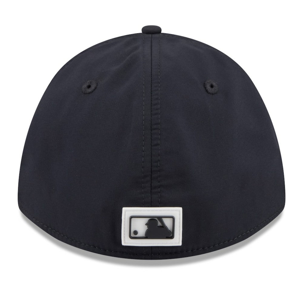 New York Yankees New Era 2026 Clubhouse M-Crown 39THIRTY Flex Hat | MLB Sale