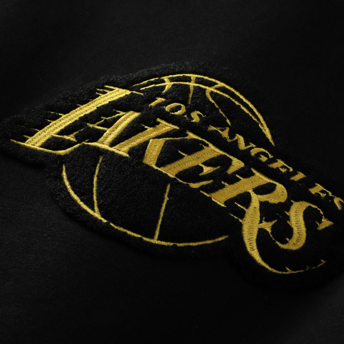 Los Angeles Lakers Stadium Essentials Unisex Club Level Chenille Sweatshirt New