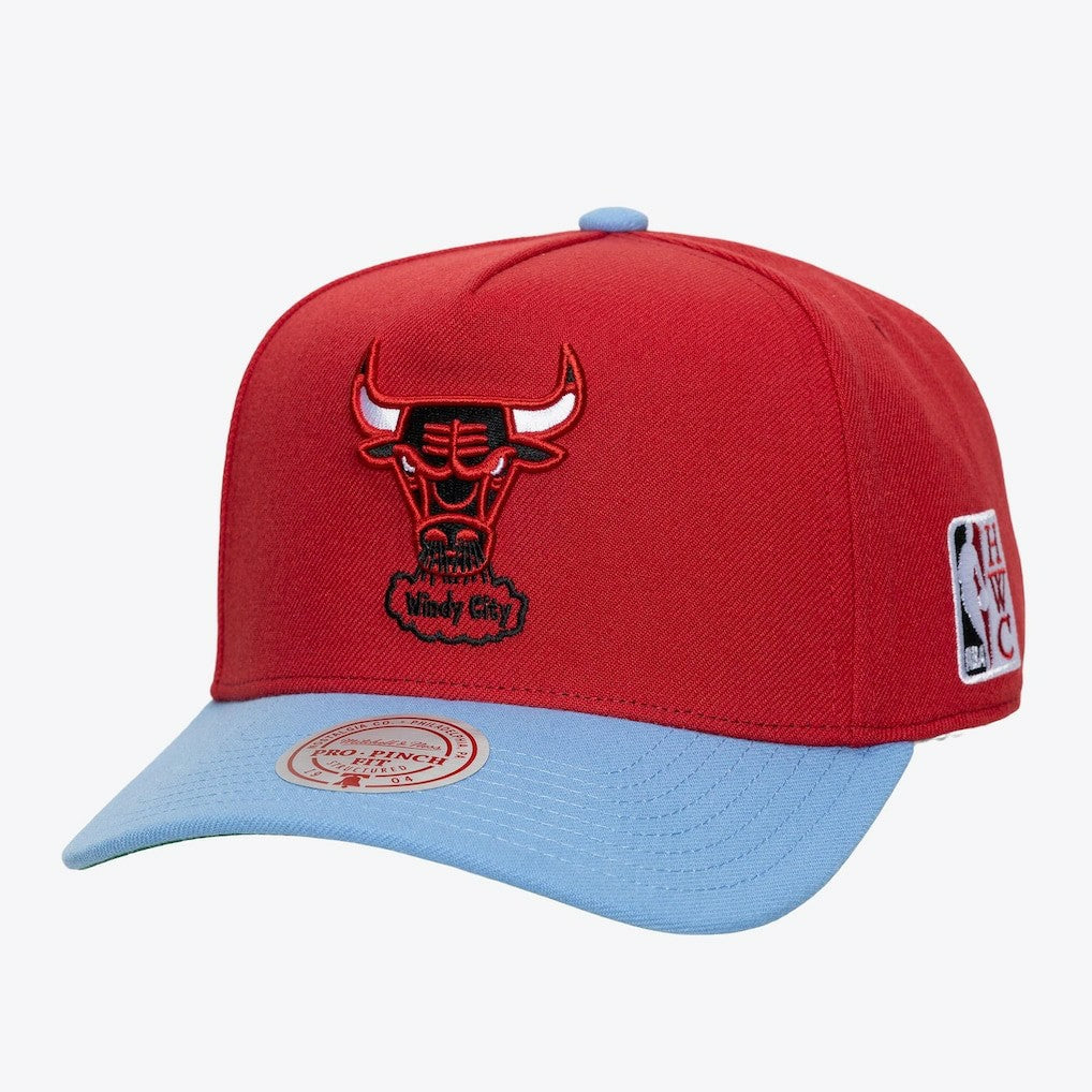 Chicago Bulls Legendary Home Pro Pinch Snapback Hat For Sale