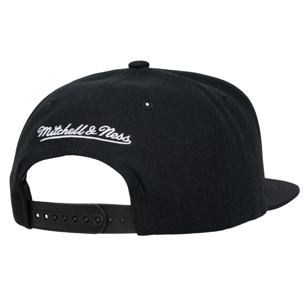 Boston Bruins Mitchell & Ness Legendary Away Snapback Hat Online