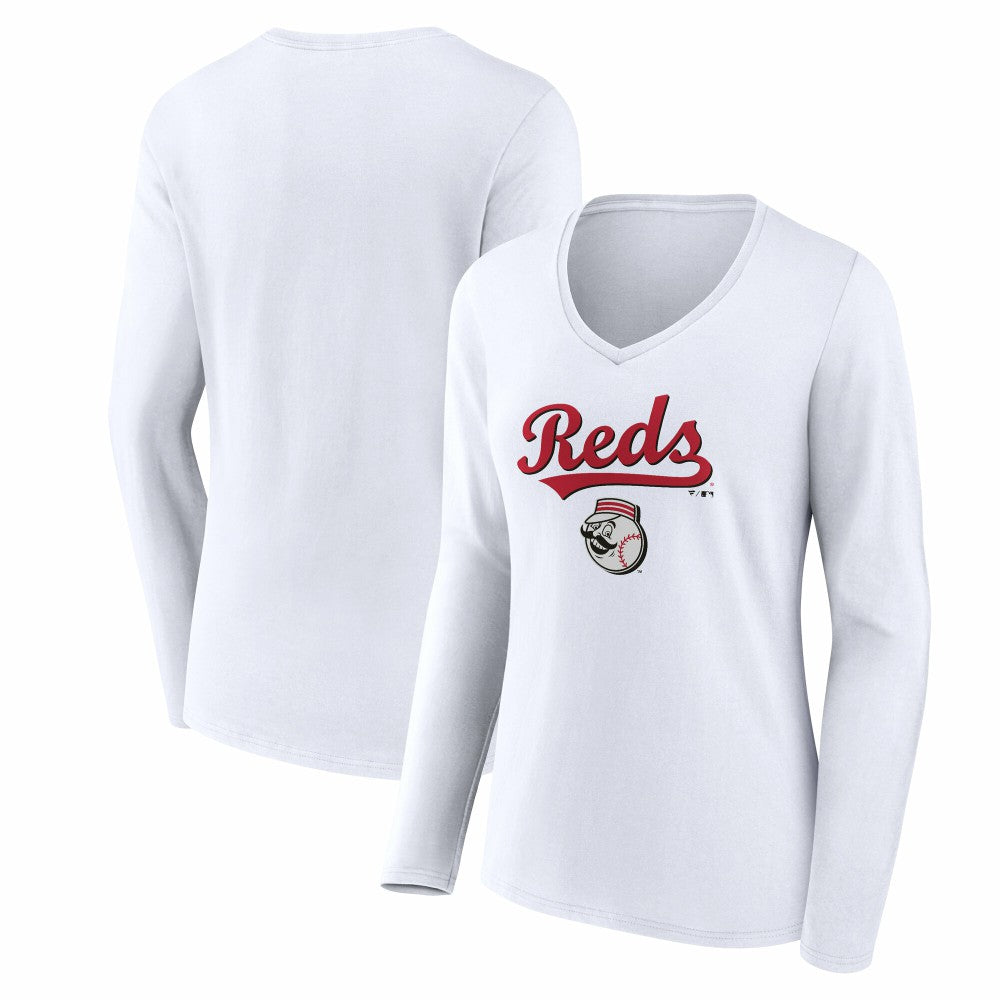 Cincinnati Reds Women's Team Lockup Long Sleeve V-Neck T-Shirt | MLB Near me