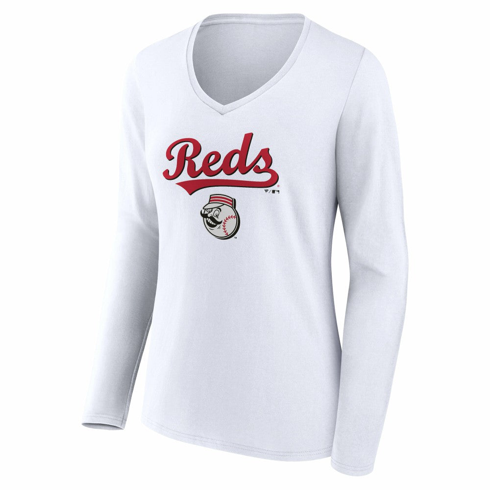 Cincinnati Reds Women's Team Lockup Long Sleeve V-Neck T-Shirt | MLB Near me