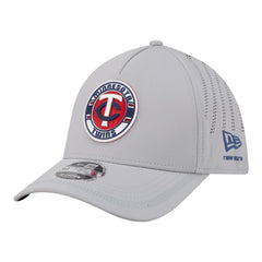 Minnesota Twins New Era Patch 39THIRTY A-Frame M-Crown Perforated Flex Hat | MLB Sale