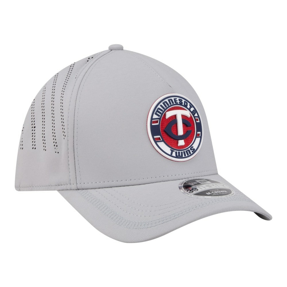 Minnesota Twins New Era Patch 39THIRTY A-Frame M-Crown Perforated Flex Hat | MLB Sale