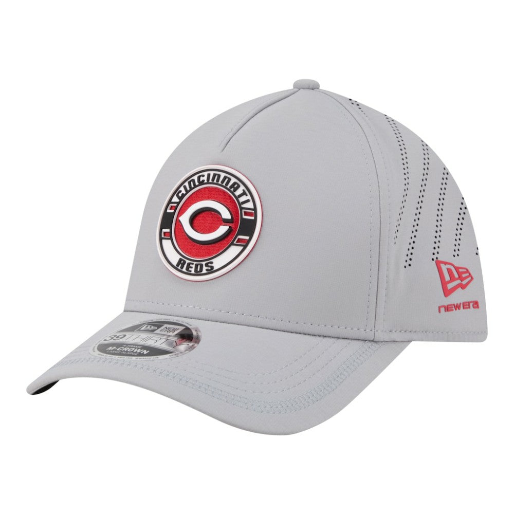 Cincinnati Reds New Era Patch 39THIRTY A-Frame M-Crown Perforated Flex Hat | MLB Near me