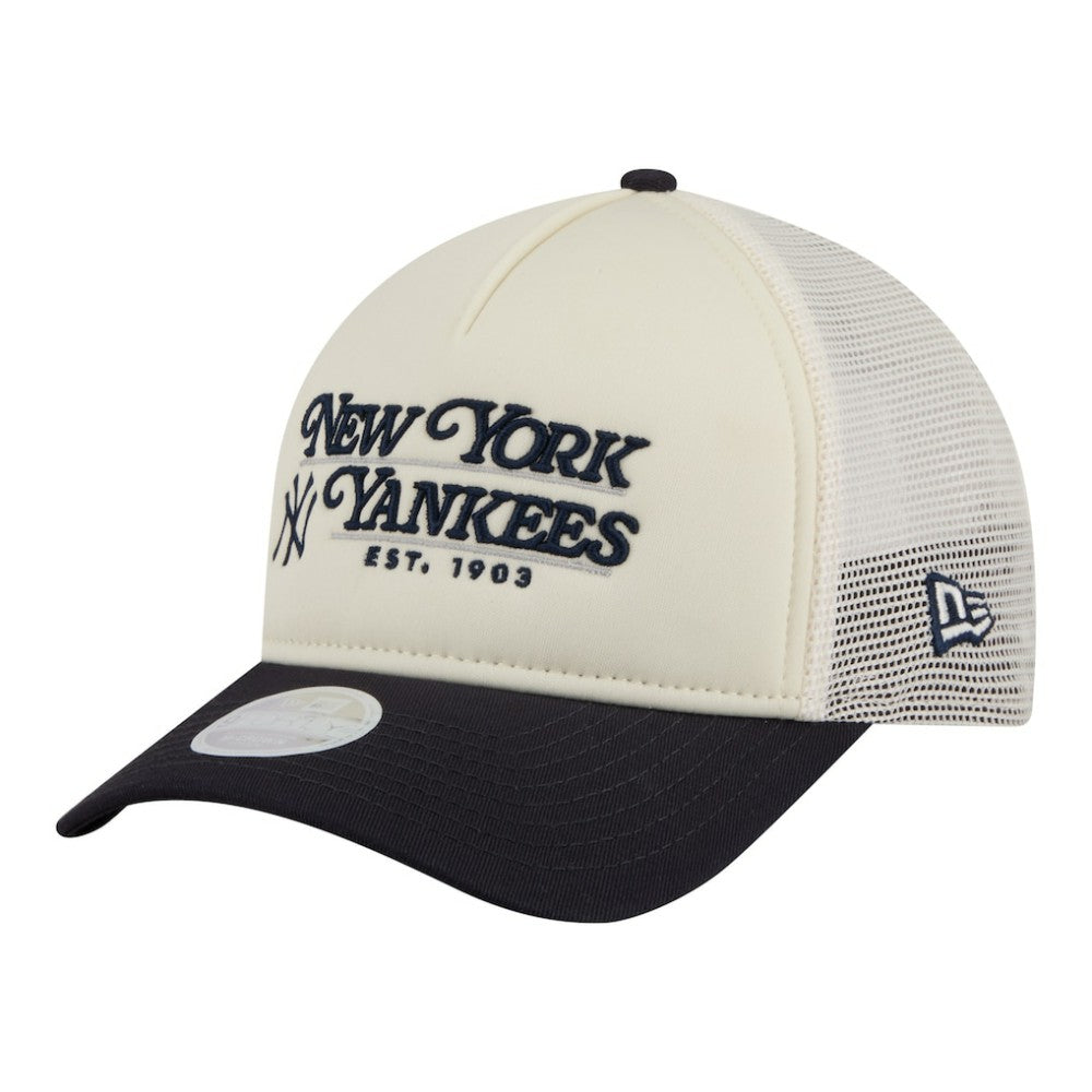 New York Yankees New Era Women's Retro 9FORTY M-Crown A-Frame Trucker Adjustable Hat | MLB Discount