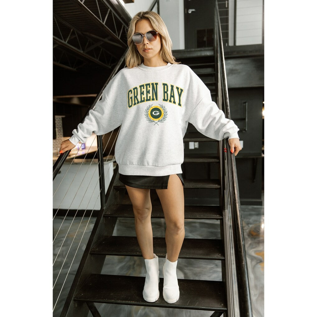 Green Bay Packers  Gameday Couture Women's Traditional Logo Oversized Premium Fleece Pullover Sweatshirt