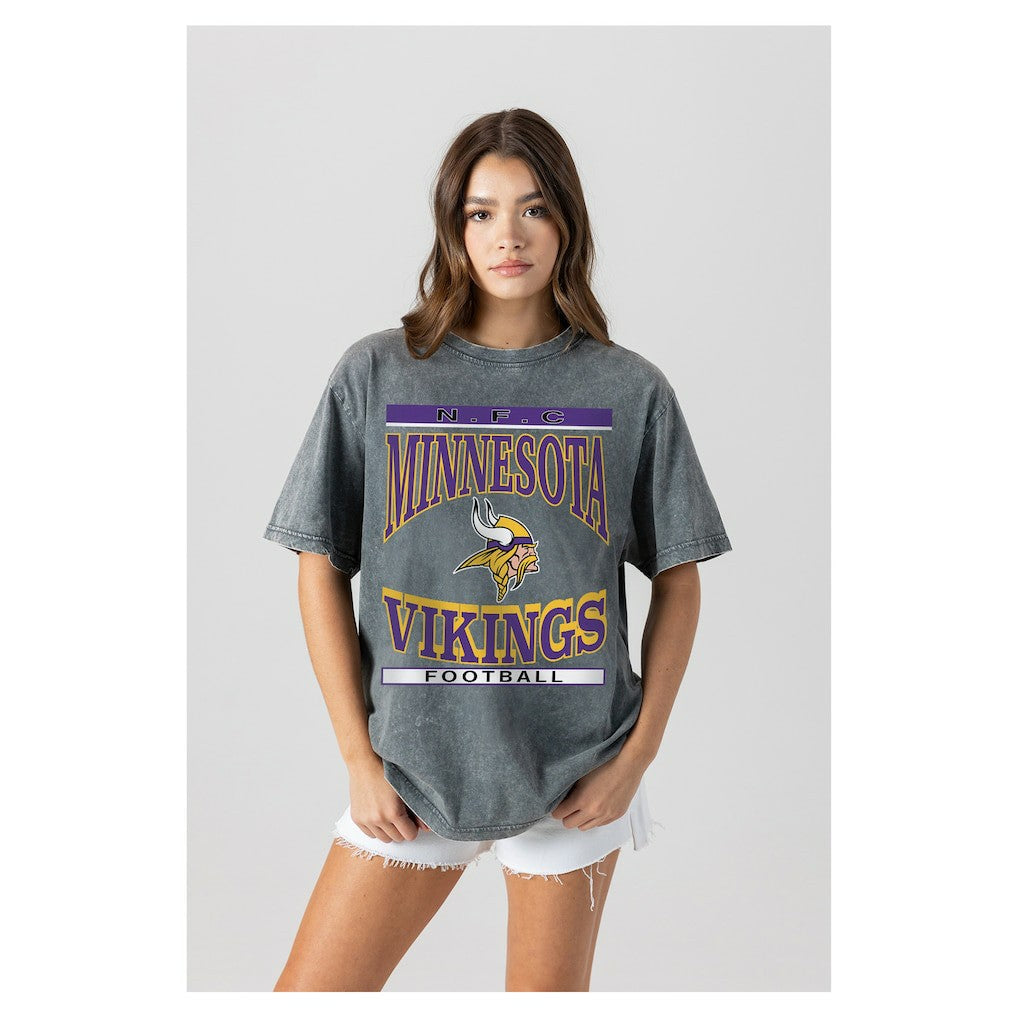 Minnesota Vikings  Gameday Couture Women's Oversized Classic Grind Washed T-Shirt