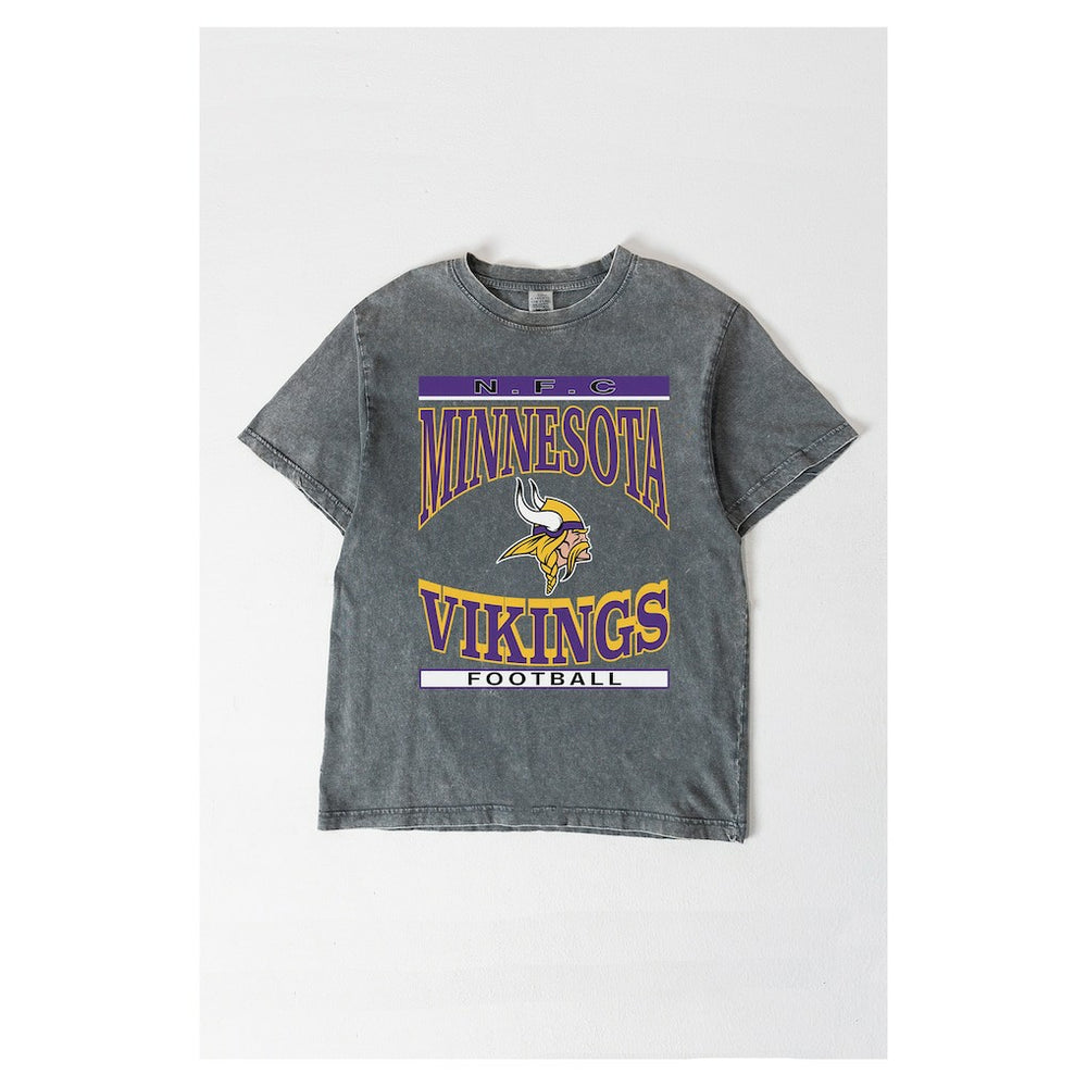 Minnesota Vikings  Gameday Couture Women's Oversized Classic Grind Washed T-Shirt