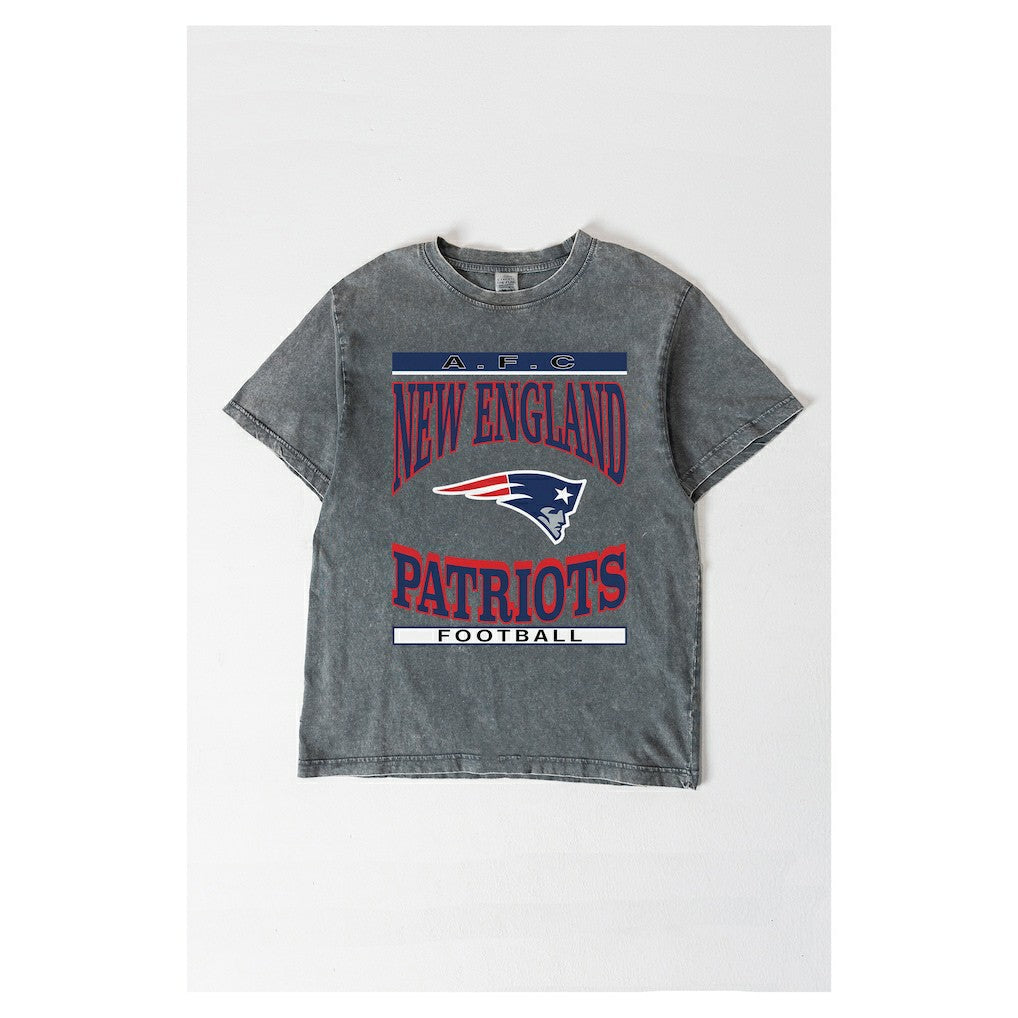 New England Patriots  Gameday Couture Women's Oversized Classic Grind Washed T-Shirt