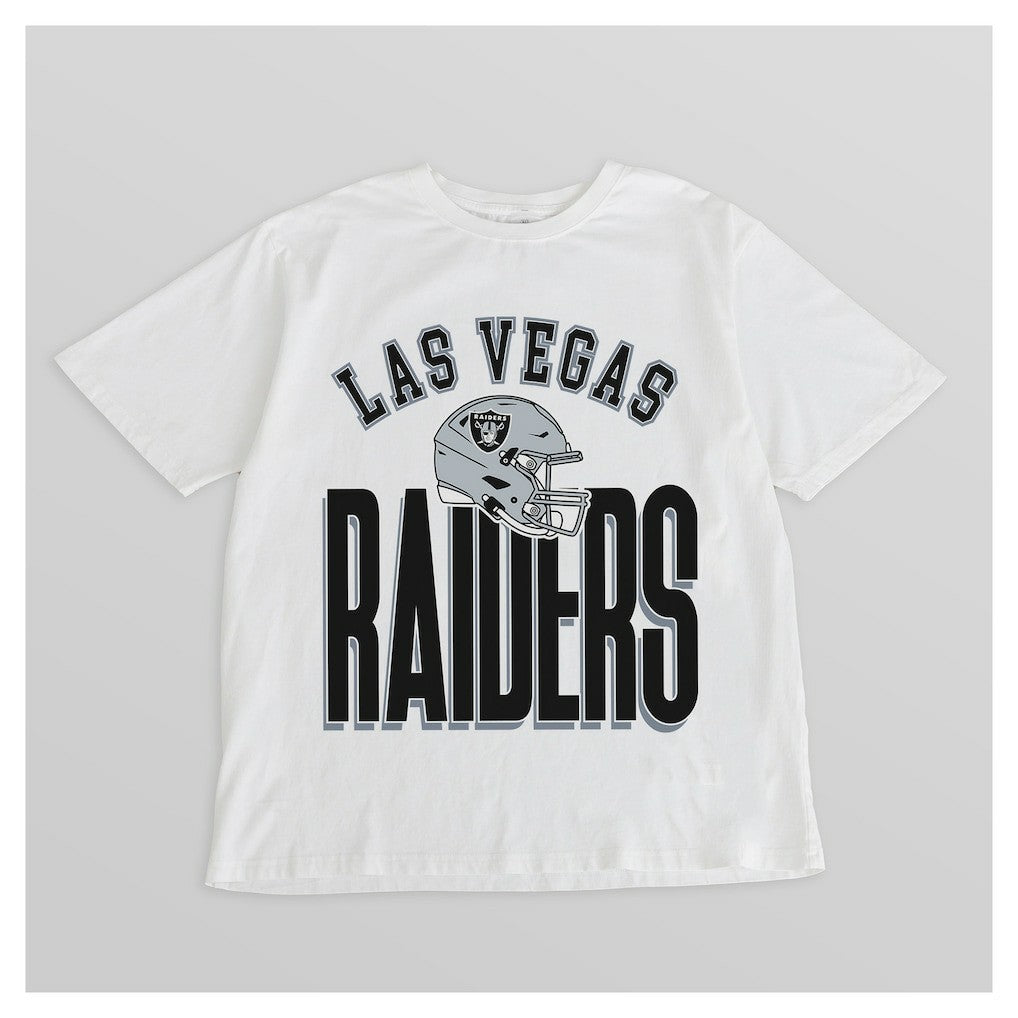 Las Vegas Raiders  Gameday Couture Women's Oversized Classic Fierce Focus T-Shirt