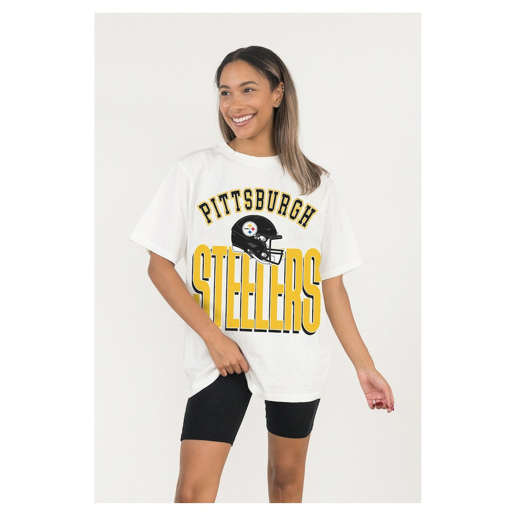 Pittsburgh Steelers  Gameday Couture Women's Oversized Classic Fierce Focus T-Shirt