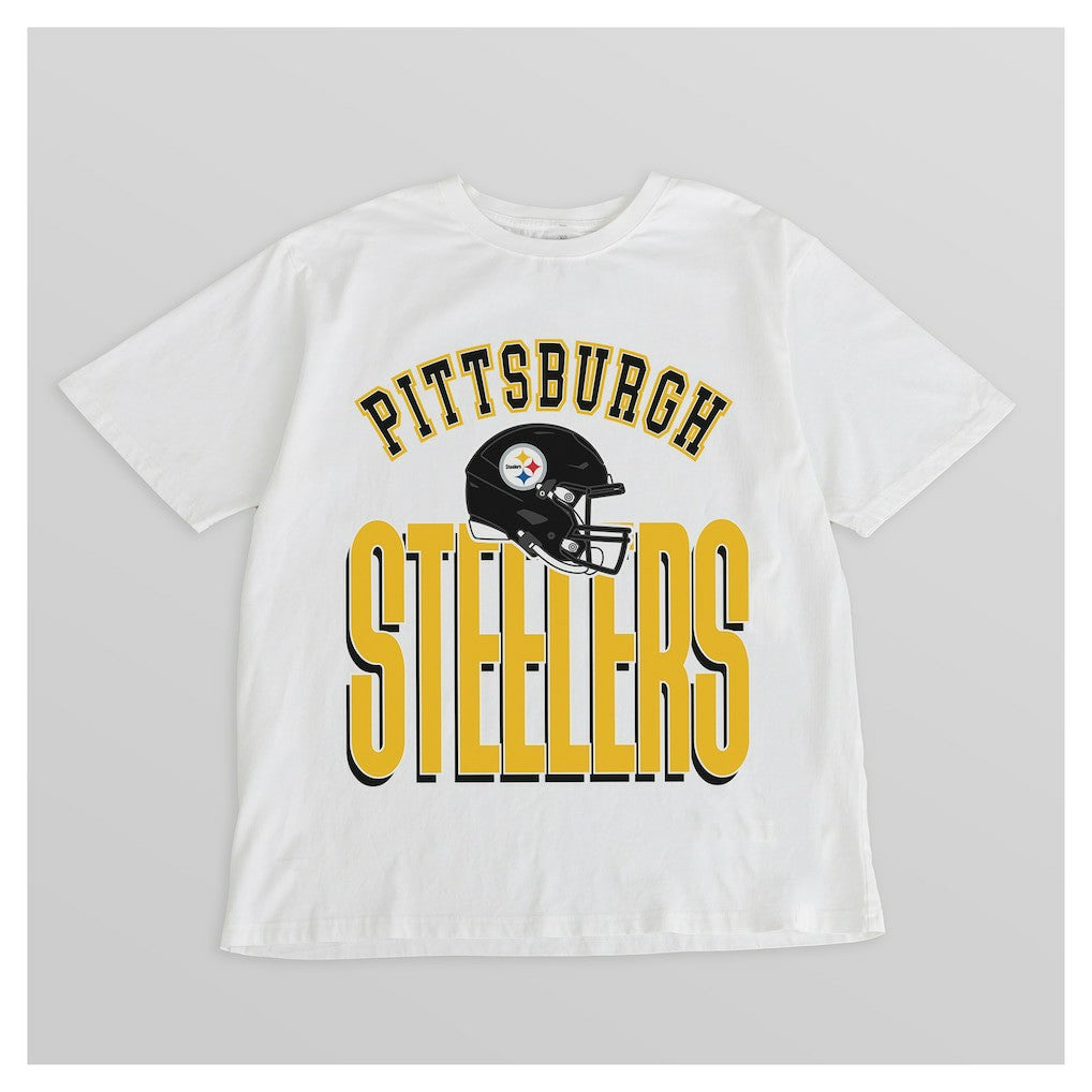 Pittsburgh Steelers  Gameday Couture Women's Oversized Classic Fierce Focus T-Shirt
