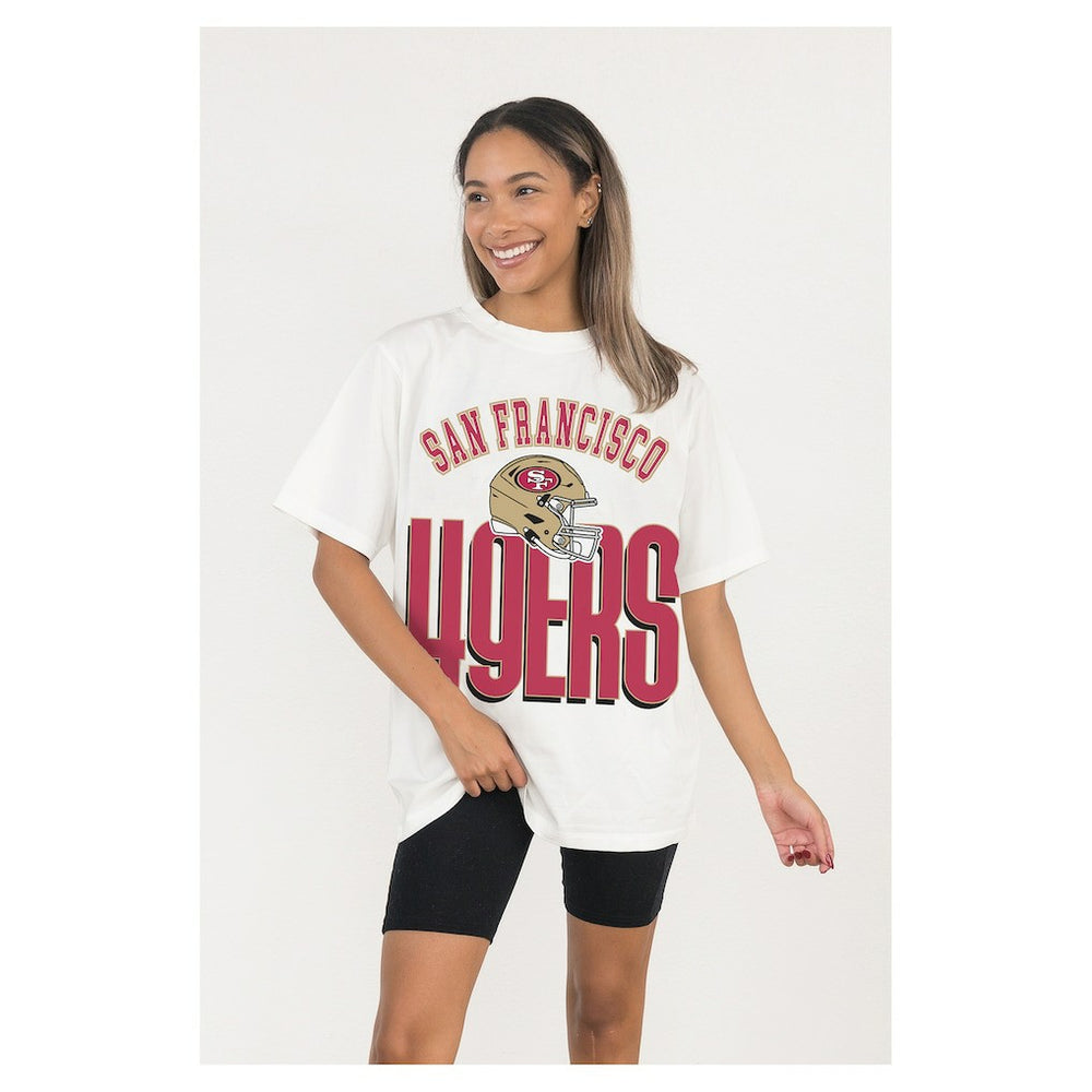 San Francisco 49ers  Gameday Couture Women's Oversized Classic Fierce Focus T-Shirt
